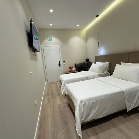 Hotel At Mimosa Street