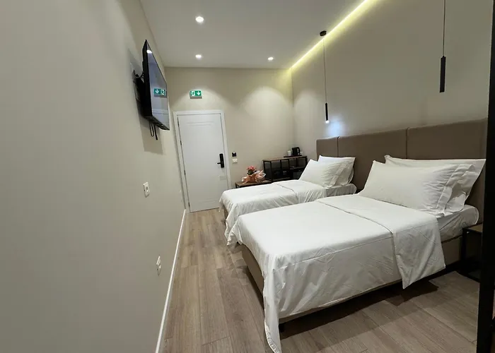 Hotel At Mimosa Street