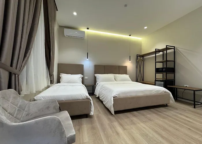 Hotel At Mimosa Street Tirana